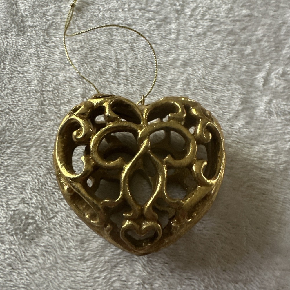 Vintage Gold Colored Heart Puffer Hollow‎ Ornament 3"